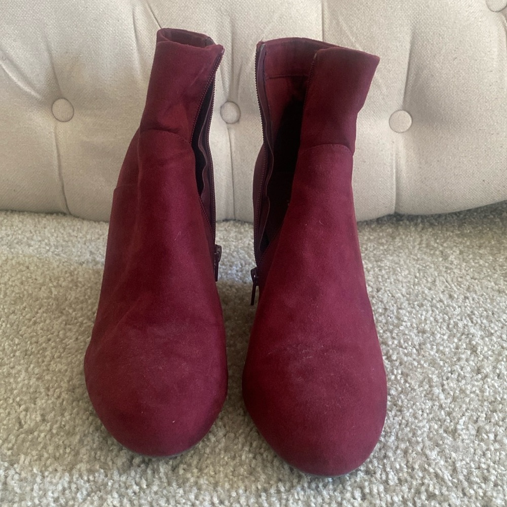 Maroon sz12 Christian Soriano for Payless Wedge Boots.